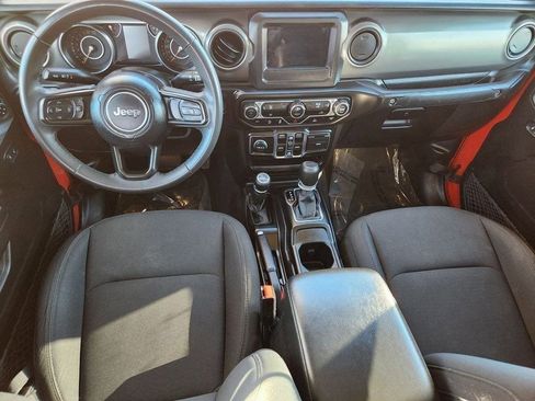 Used 2023 Jeep Gladiator Sport image 19