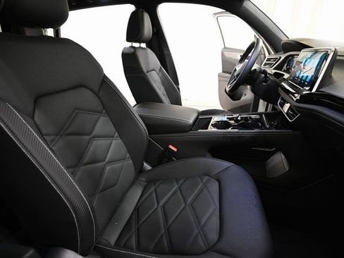 New 2026 Volkswagen Atlas Cross Sport SE AWD/4WD image 26