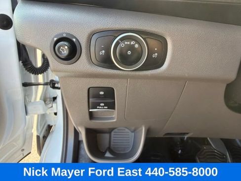 Used 2025 Ford Transit 250 148 Medium Roof RWD image 23