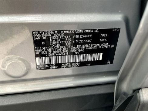 Used 2024 Toyota RAV4 XLE FWD image 36
