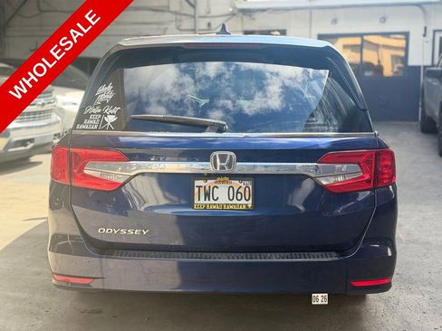 Used 2019 Honda Odyssey EX image 3