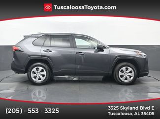 Used 2025 Toyota RAV4 LE FWD video 1
