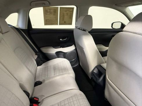 Used 2023 Honda HR-V LX image 41