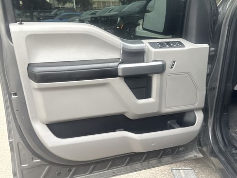 Used 2018 Ford F150 XLT w/ Equipment Group 302A Luxury AWD/4WD image 6