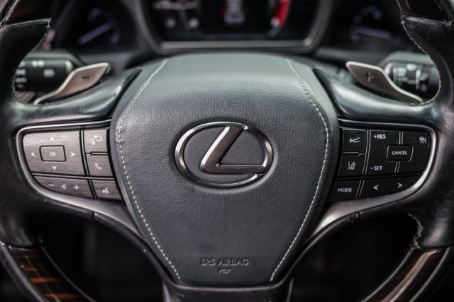 Used 2018 Lexus LS 500 AWD w/ Luxury Package image 33