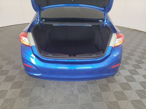 Used 2016 Chevrolet Cruze LT w/ Convenience Package FWD image 29