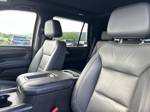 Used 2021 Chevrolet Tahoe LT w/ LT Signature Package AWD/4WD image 23
