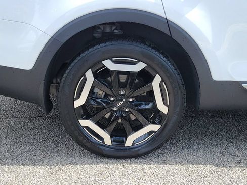 Certified 2023 Kia Telluride S w/ S Sunroof Package FWD image 5