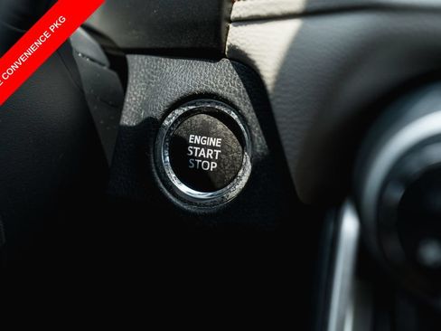 Certified 2019 Toyota RAV4 XLE AWD/4WD image 16