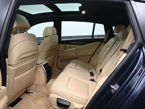 Used 2013 BMW 535i Gran Turismo xDrive image 23