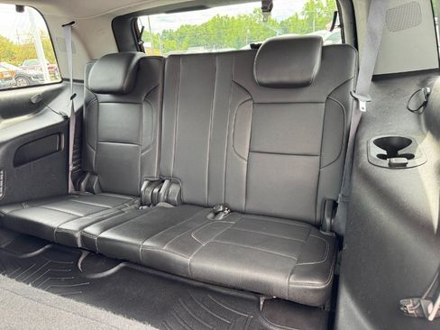 Used 2015 GMC Yukon SLT AWD/4WD image 17