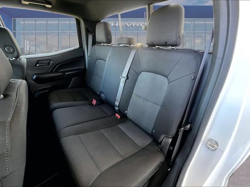 Used 2024 Chevrolet Colorado W/T AWD/4WD image 18
