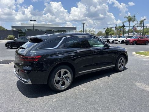 New 2026 Genesis GV70 2.5T Advanced w/ G1 Accessory Package AWD/4WD image 5