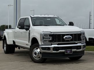 New 2026 Ford F350 Lariat w/ Lariat Ultimate Package AWD/4WD video 2