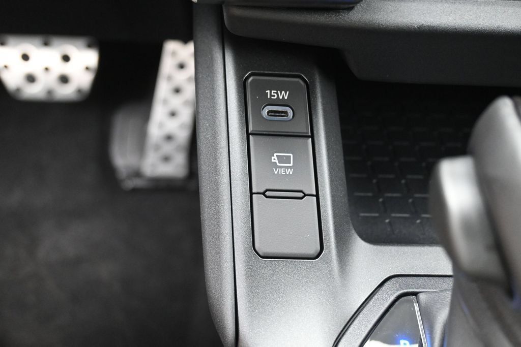 Certified 2026 Toyota RAV4 AWD Plug-in Hybrid image 25