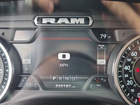 Used 2022 RAM 2500 Laramie w/ Night Edition image 20