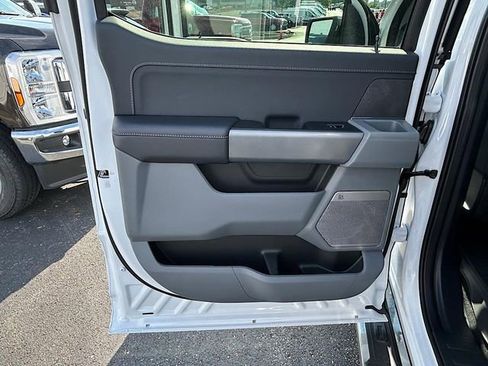 New 2025 Ford F150 XLT w/ Equipment Group 303A High image 23