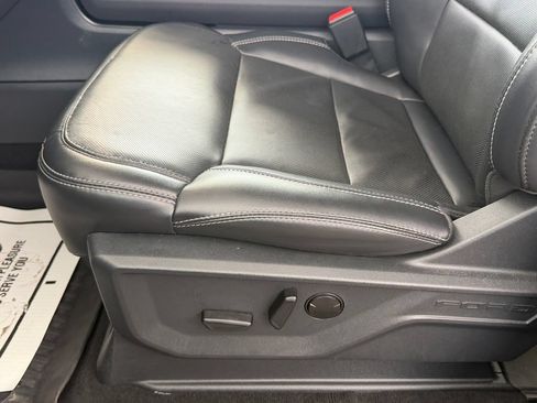 Used 2025 Ford Expedition Max Platinum w/ Stealth Performance Package AWD/4WD image 12