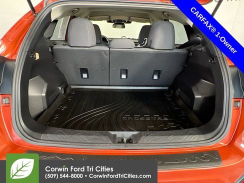 Used 2024 Subaru Crosstrek 2.0i Premium AWD/4WD image 14