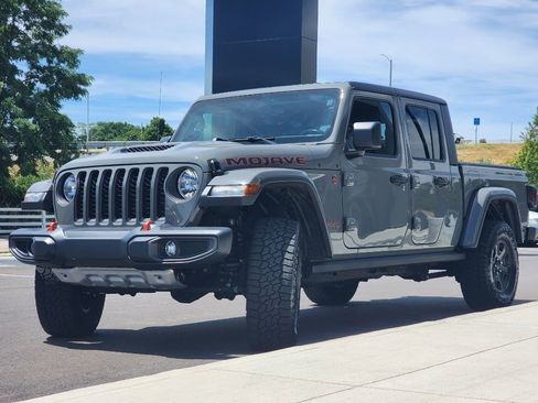 Used 2022 Jeep Gladiator Mojave w/ Cold Weather Group image 19