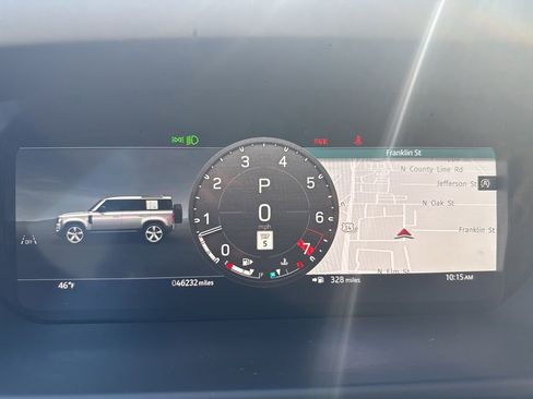 Used 2024 Land Rover Defender 110 S image 10