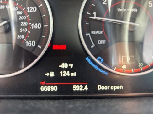 Used 2017 BMW 330i xDrive Sedan image 14