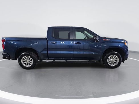 Certified 2022 Chevrolet Silverado 1500 RST w/ Convenience Package II image 2