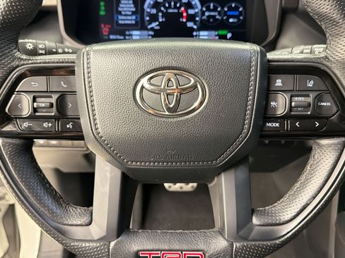 Used 2023 Toyota Sequoia TRD Pro AWD/4WD image 17