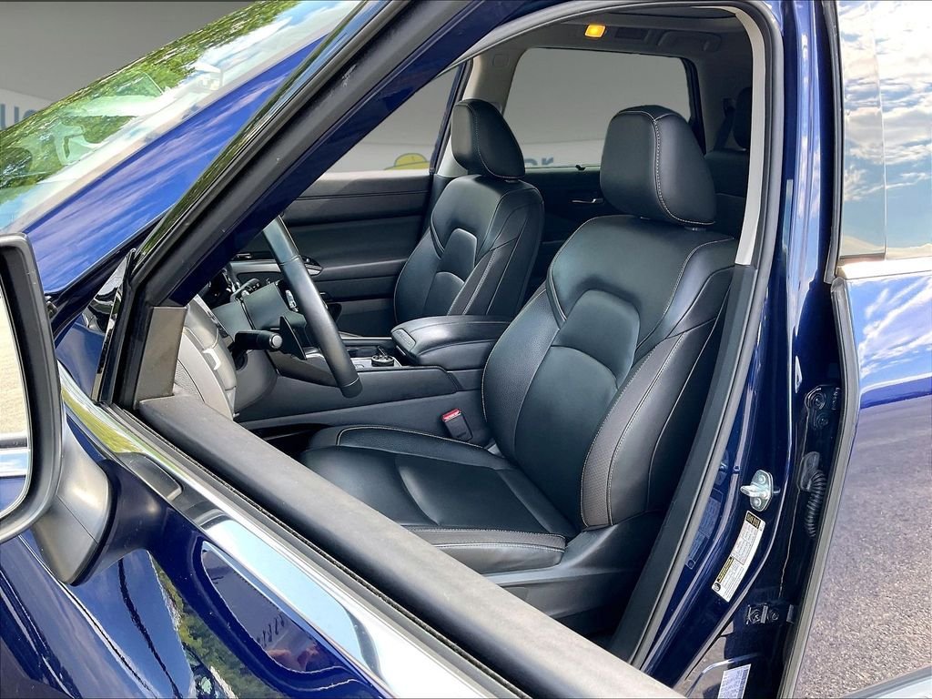 Used 2023 Nissan Pathfinder SL w/ SL Premium Package AWD/4WD image 9