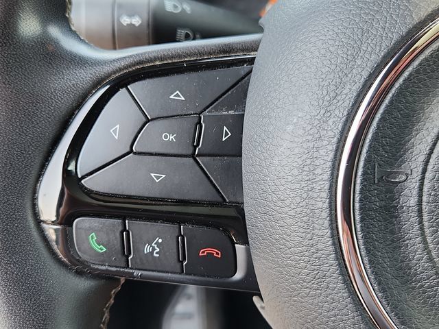 Used 2021 Jeep Renegade Latitude w/ Sun & Sound Group AWD/4WD image 16