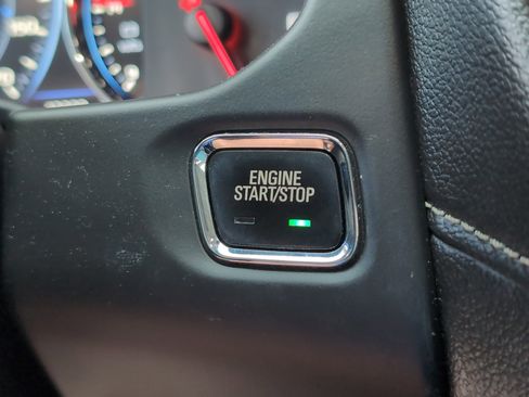 Used 2020 GMC Acadia Denali w/ LPO, Floor Liner Package image 20