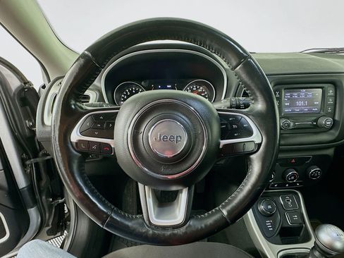 Used 2017 Jeep Compass Sport AWD/4WD image 12