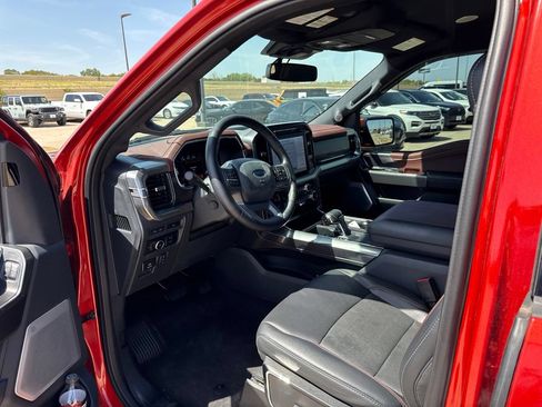 Used 2023 Ford F150 Lariat w/ Equipment Group 502A High AWD/4WD image 21