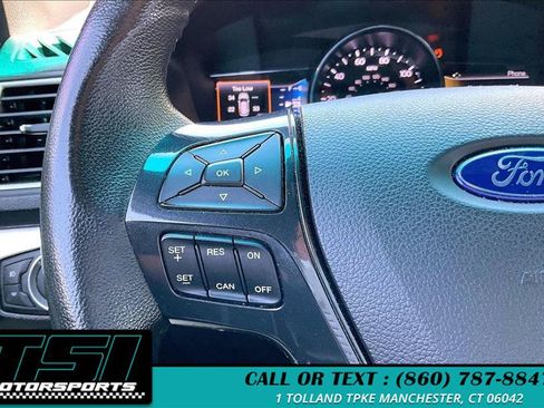 Used 2017 Ford Explorer XLT w/ Equipment Group 202A AWD/4WD image 17