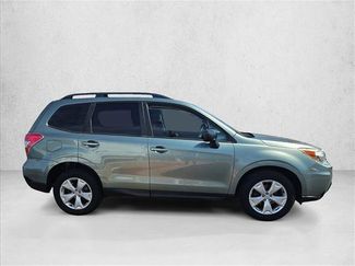 Used 2015 Subaru Forester 2.5i w/ Alloy Wheel Package video 4