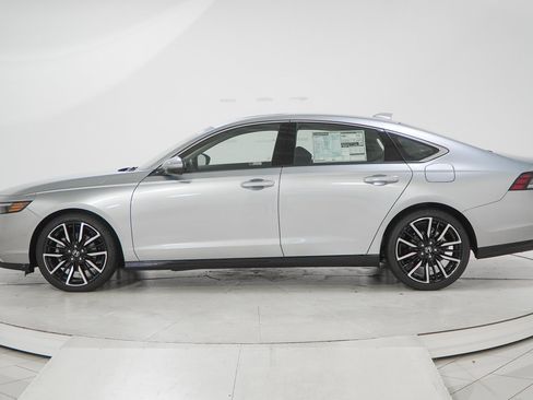 New 2025 Honda Accord Touring image 5