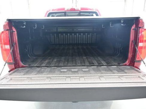 Used 2020 Chevrolet Colorado Z71 AWD/4WD image 7