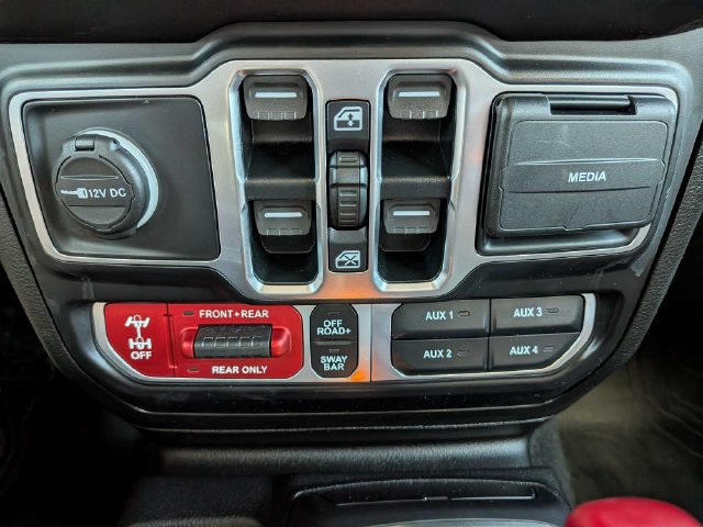 Used 2021 Jeep Wrangler Unlimited Rubicon AWD/4WD image 28