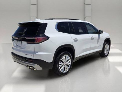 Certified 2026 GMC Acadia Elevation w/ Elevation Premium Package FWD image 5