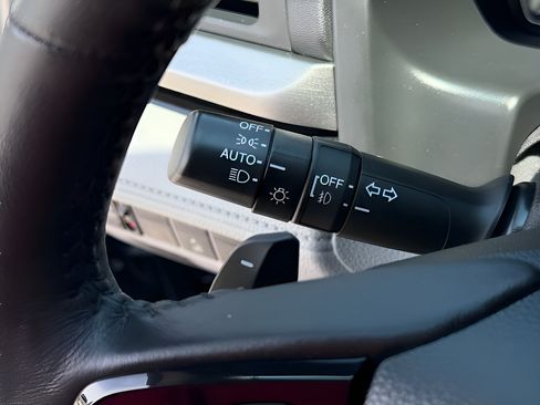 Used 2020 Honda Odyssey Elite image 45