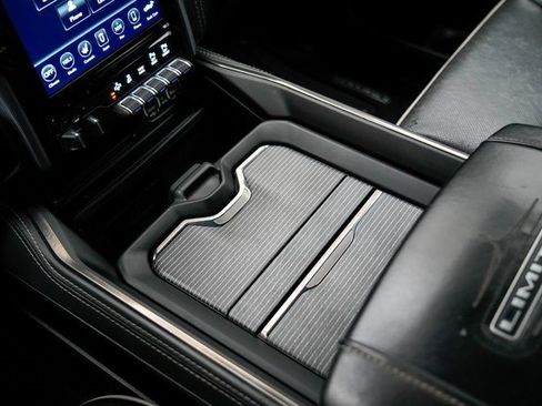 Used 2020 RAM 1500 Limited image 30