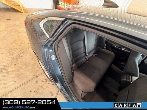 Used 2021 Chevrolet Malibu LS FWD image 8