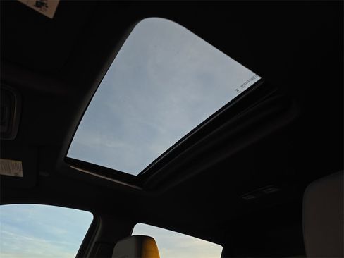 New 2026 GMC Sierra 2500 AT4 w/ AT4 Premium Plus Package image 30