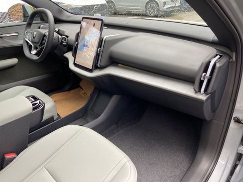 New 2026 Volvo EX30 Cross Country Ultra AWD/4WD image 17