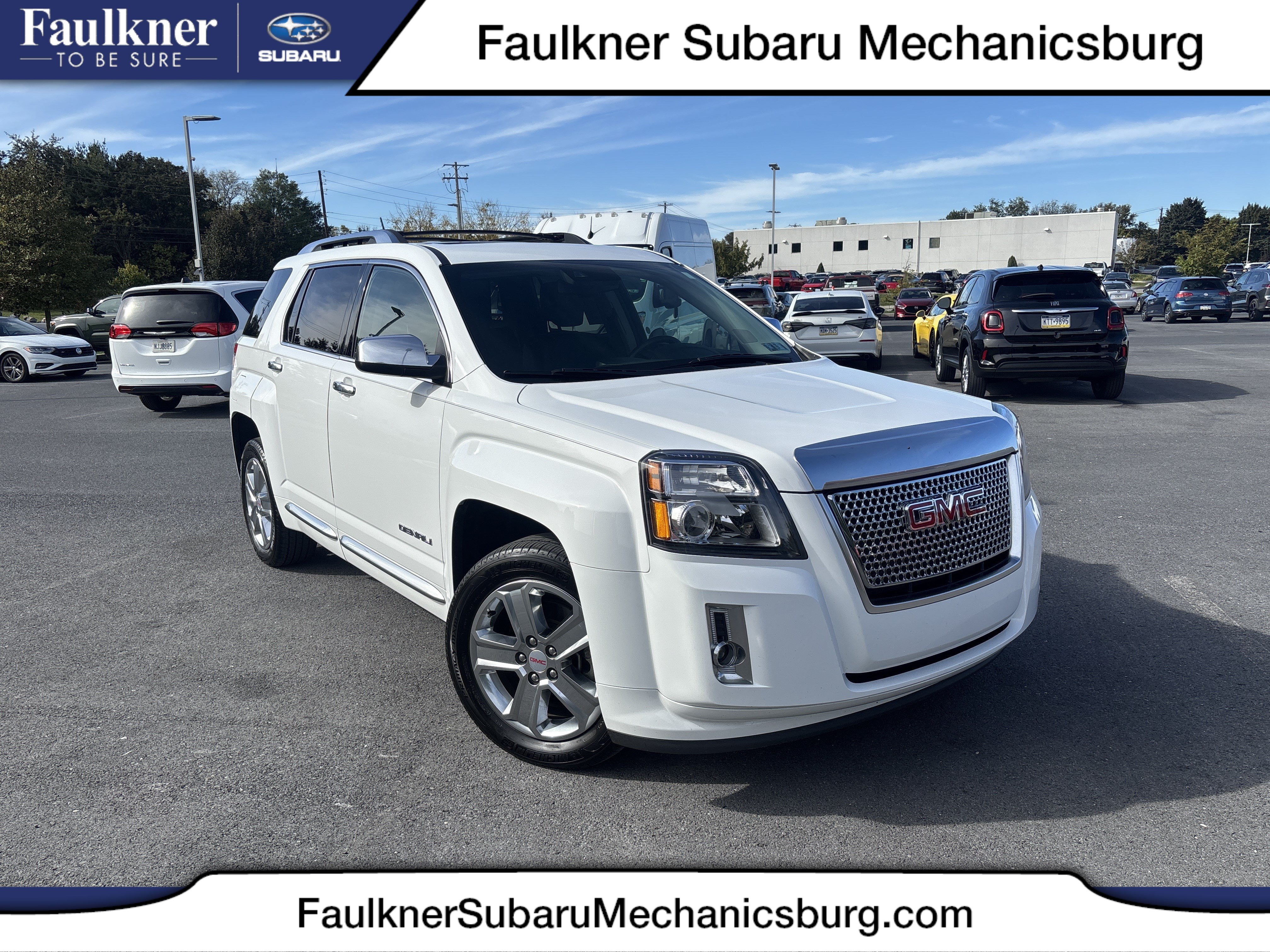 Used 2015 GMC Terrain Denali w/ Cargo Package FWD image 1