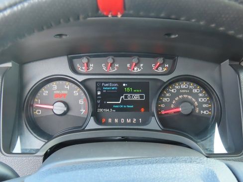 Used 2013 Ford F150 Raptor w/ Luxury Equipment Group image 29