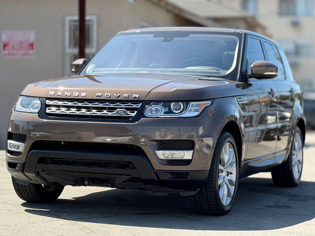 Used 2014 Land Rover Range Rover Sport HSE AWD/4WD image 5