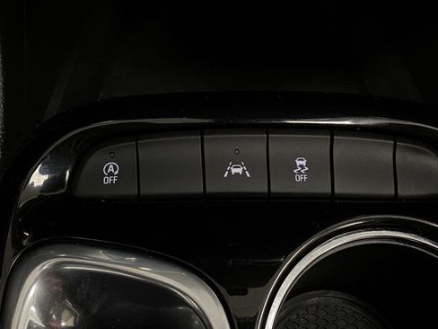 Used 2023 Buick Encore GX Essence w/ Experience Buick Package FWD image 83