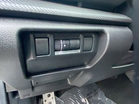 Certified 2024 Subaru Crosstrek 2.5i Sport image 28