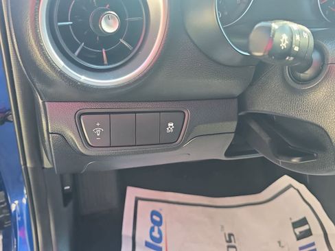 Used 2024 Kia Forte LXS image 19